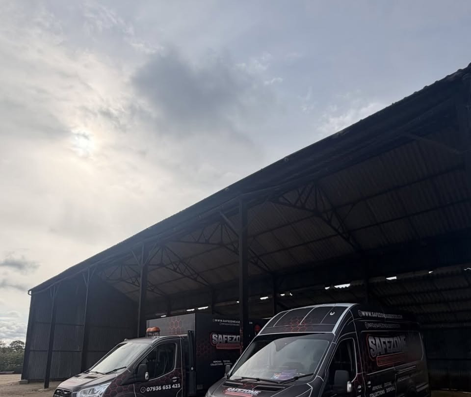 High-access asbestos barn roof removal in Oxford