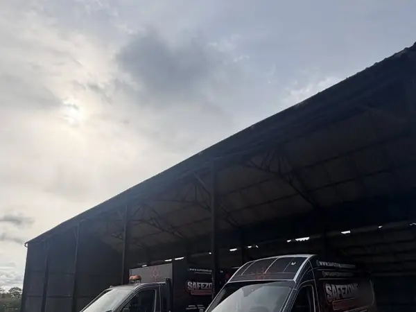 High-access asbestos barn roof removal in Oxford