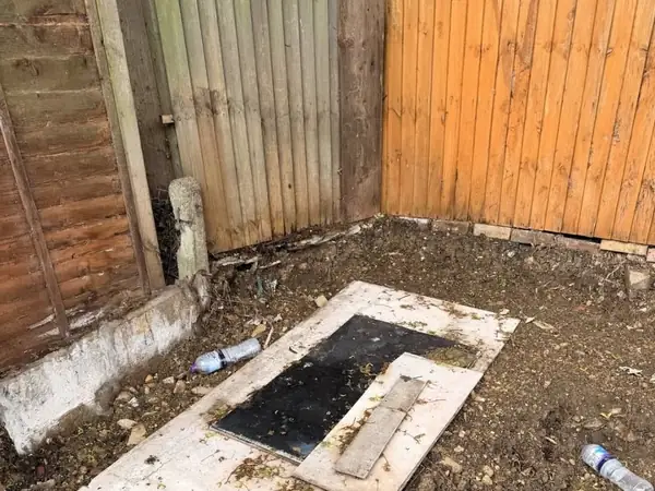 Asbestos panels collected in Reading